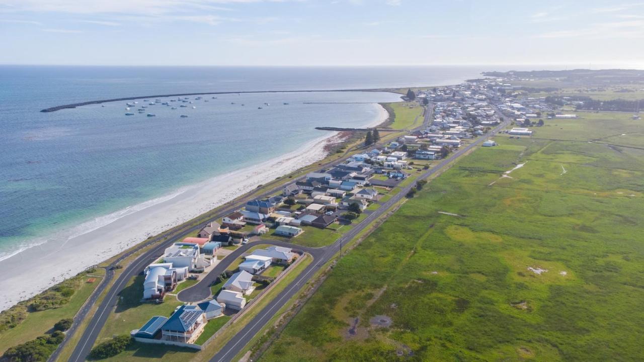 The Victoria Hotel Port MacDonnell Eksteriør billede